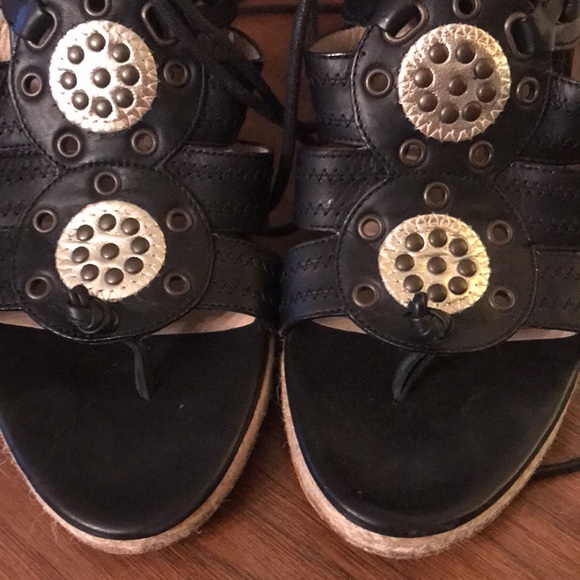 Stunning Michael Kors Wrap around Sandals. - Picture 12 of 14